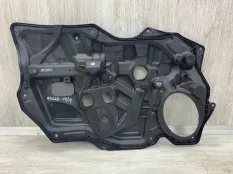 Обшивка двери MAZDA 3