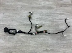 Проводка двери MAZDA 3