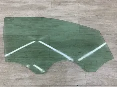 Стекло двери VOLKSWAGEN POLO