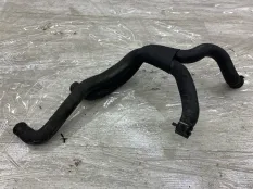 Патрубок системы охлаждения VOLKSWAGEN PASSAT B6