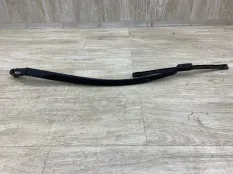 Щеткодержатели (поводок стеклоочистителя) TOYOTA AVENSIS