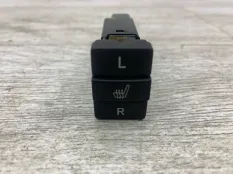 Кнопка обогрева сидений TOYOTA AURIS