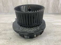 Моторчик печки VOLKSWAGEN PASSAT B7