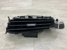 Дефлектор обдува салона центральный FORD FOCUS