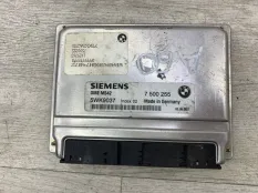 Блок управления двигателем BMW 5