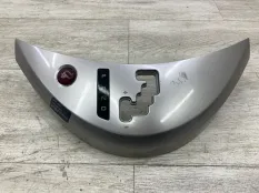 накладка консоли кулисы MITSUBISHI GRANDIS