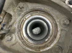 Кулак поворотный MERCEDES-BENZ E-CLASS