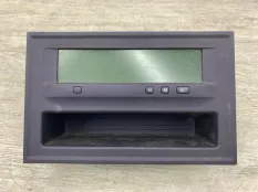 Дисплей компьютера MITSUBISHI GRANDIS