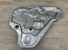 Стеклоподъемник электрический HYUNDAI i30