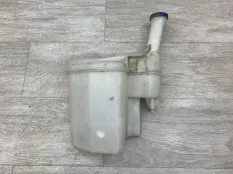 Бачок омывателя TOYOTA AYGO