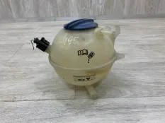 Бачок расширительный