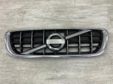 Решетка радиатора VOLVO V70