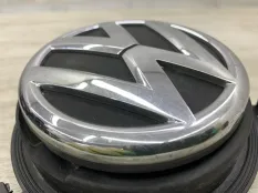 Ручка двери багажника VOLKSWAGEN POLO
