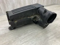 Корпус воздушного фильтра VOLKSWAGEN PASSAT B6
