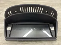 Дисплей компьютера BMW 5