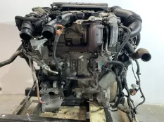 Двигатель в сборе PEUGEOT 207