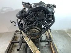 Двигатель AUDI A4
