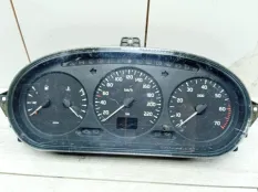 щиток приборов RENAULT MEGANE