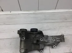 Кронштейн генератора AUDI A4