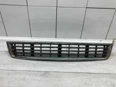 Решетка бампера AUDI A4