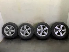 Шина (б/у) (пара) зимняя R15 VOLKSWAGEN GOLF