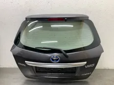 Крышка багажника TOYOTA YARIS Hibrid