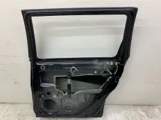 Дверь VOLVO V70