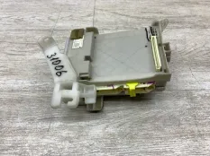 Блок предохранителей TOYOTA PRIUS HYBRID