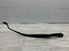 Щеткодержатель HYUNDAI VELOSTER
