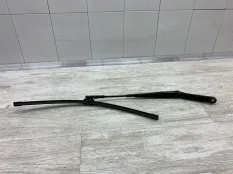 Щеткодержатель SKODA OCTAVIA