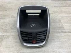 Дефлектор обдува салона центральный PEUGEOT 207