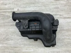 Корпус воздушного фильтра TOYOTA URBAN CRUISER