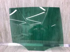 Стекло двери VOLKSWAGEN GOLF