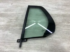 Стекло двери VOLKSWAGEN GOLF