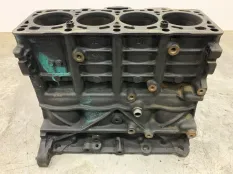 Блок двигателя VOLKSWAGEN PASSAT