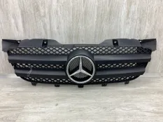 Решетка радиатора MERCEDES-BENZ Sprinter 313
