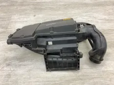 Корпус воздушного фильтра MERCEDES-BENZ C-CLASS