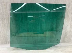 Стекло двери VOLKSWAGEN TIGUAN