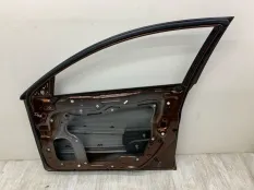 Дверь MAZDA 3