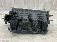 Коллектор впускной VOLKSWAGEN GOLF