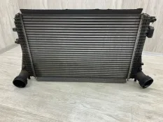 Радиатор интеркулера VOLKSWAGEN PASSAT B6