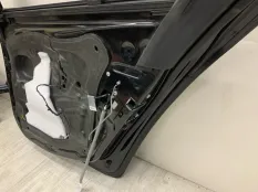 Дверь BMW 5