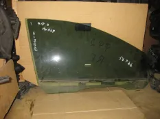 Стекло двери FORD FOCUS