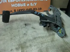 Педаль тормоза NISSAN PATHFINDER