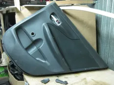 Обшивка двери TOYOTA COROLLA