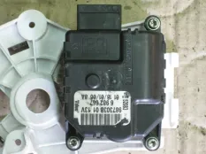Моторчики управления заслонками отопителя MINI MINI R50
