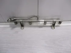 Рампа топливная OPEL ASTRA