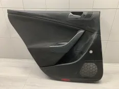 Обшивка двери VOLKSWAGEN PASSAT B6