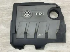 Декоративная крышка двигателя VOLKSWAGEN PASSAT B7