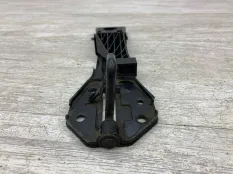 Крюк замка капота AUDI A6